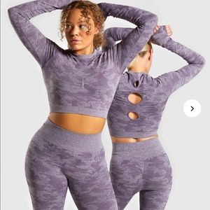 Gymshark - Camo Sleeve Crop Top